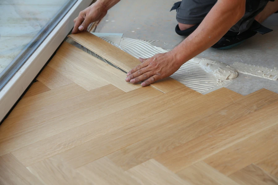 How To Maintain The Shine Of Your Hardwood Flooring Herndon, VA How To Maintain The Shine Of Your Hardwood Flooring Herndon, VA